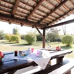 Mountain Hideaway For Four Vakantiehuis *