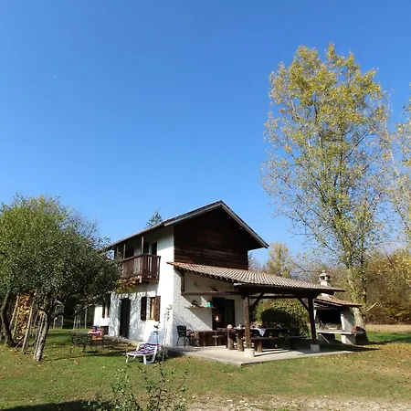 Mountain Hideaway For Four