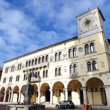 Semesterbostad Mountain Hideaway For Four *