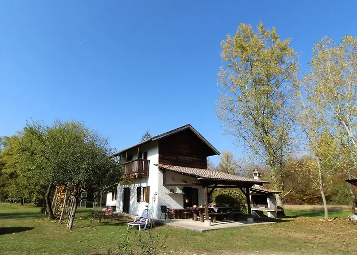 Mountain Hideaway For Four