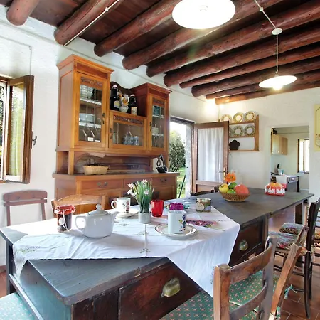 Mountain Hideaway For Four