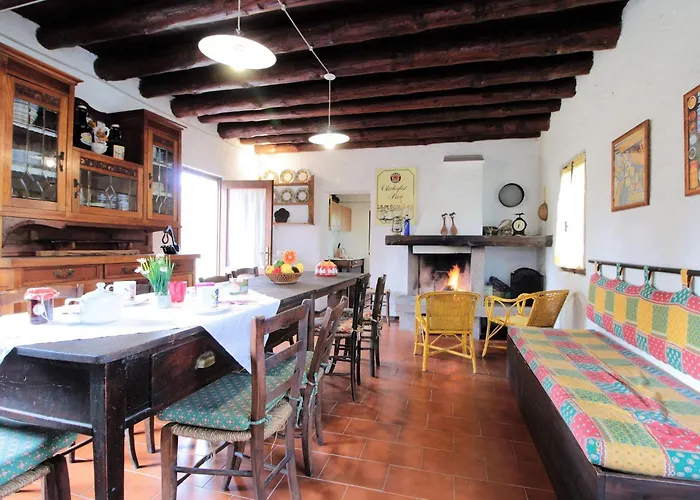 Mountain Hideaway For Four Nyaraló